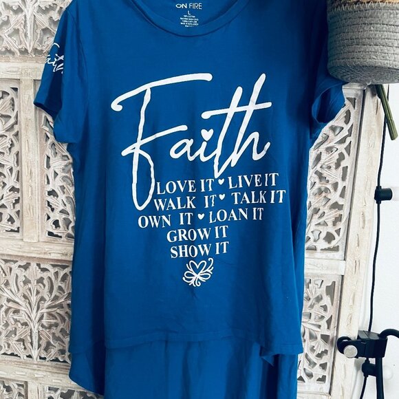 On Fire Tops - Faith Tee -- Size Large 👕✨
